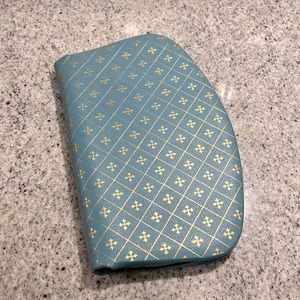 Pristine 1950s complete nail beauty kit